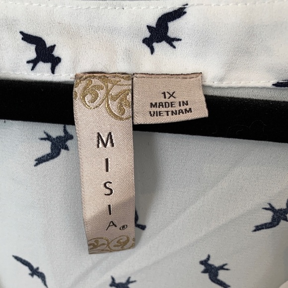 SIZE 1X V-NECK BLUE WHITE FLYING BIRD PRINT SHORT SLEEVE BLOUSE TOP MISIA 42POPS - Picture 6 of 9